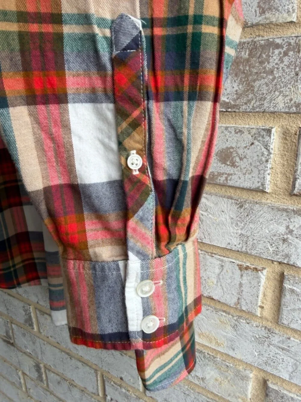 J. Crew 100% Cotton Long Sleeve Button Front Collared Plaid Shirt Size XL.